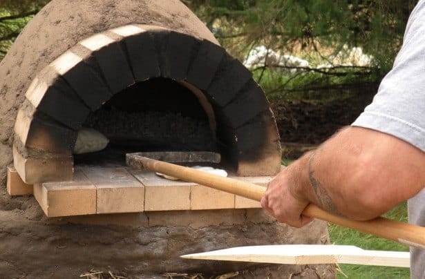 Byg en pizzaovn på en weekend for kun 200 kr.