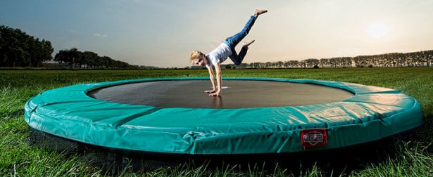Nedgravet trampolin fra Berg