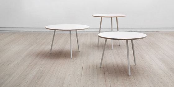Hay Loop stand rundt spisebord Hay Loop stand rundt spisebord