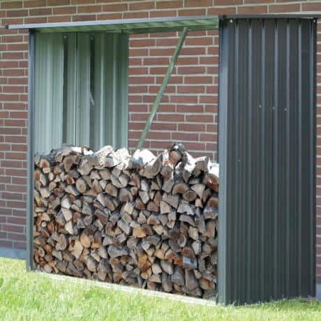 brændely op ad væg