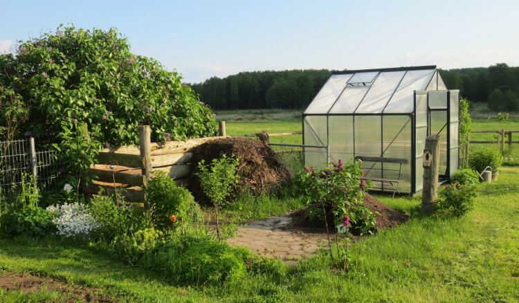 Fundament til drivhus pris