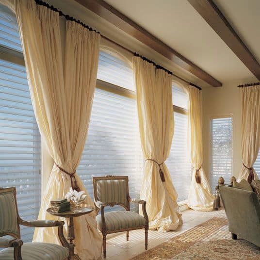Bevæger sig Forskel angst Færdigsyede gardiner - Smarte gardiner til store vinduer - Husplushave
