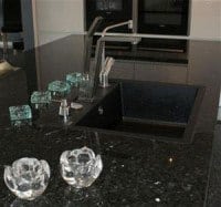 Emerald Pearl granit bordplade