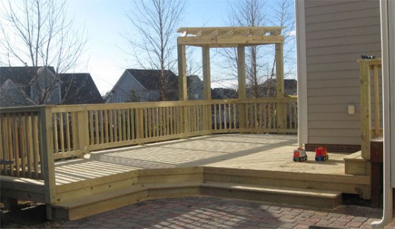 Gør-det-selv terrasse i træ Gør-det-selv terrasse i træ