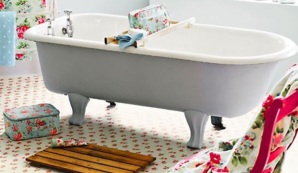 Vinylgulv i badeværelse flotte vinylgulve til badet hus plus have Teak sofabord rundt